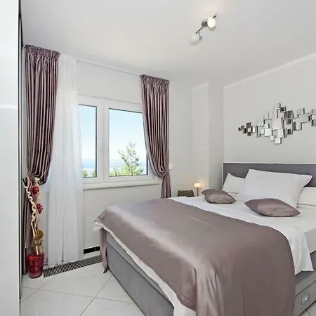 Guest house Inis *