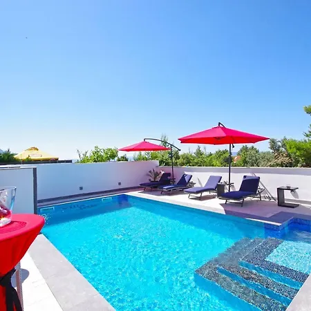 Inis Guest house Makarska