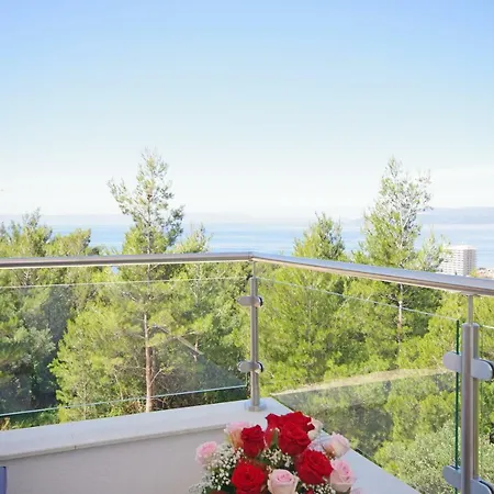 Pensión Inis Makarska